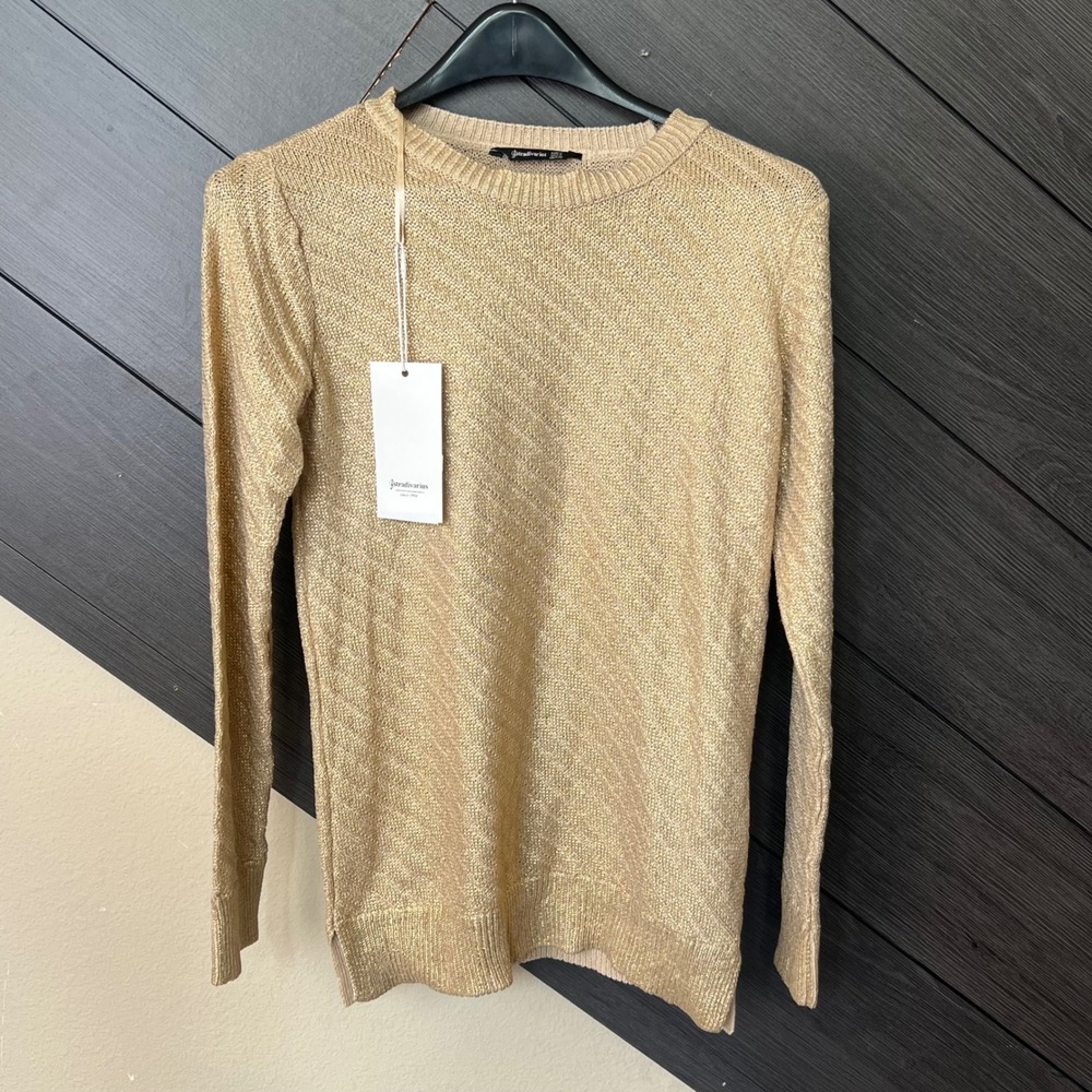Stradivarius Women's Metallic Gold Knit Sweater Small NWT Glam Shimmer